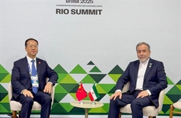 I.R. Iran, Ministry of Foreign Affairs- Iranian FM meets with Chinese deputy FM on sidelines of BRICS Summit
